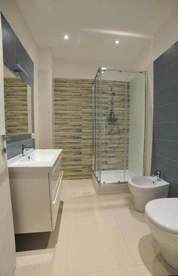 Home 22 Appartamento In Centro Storico - Катания Екстериор снимка