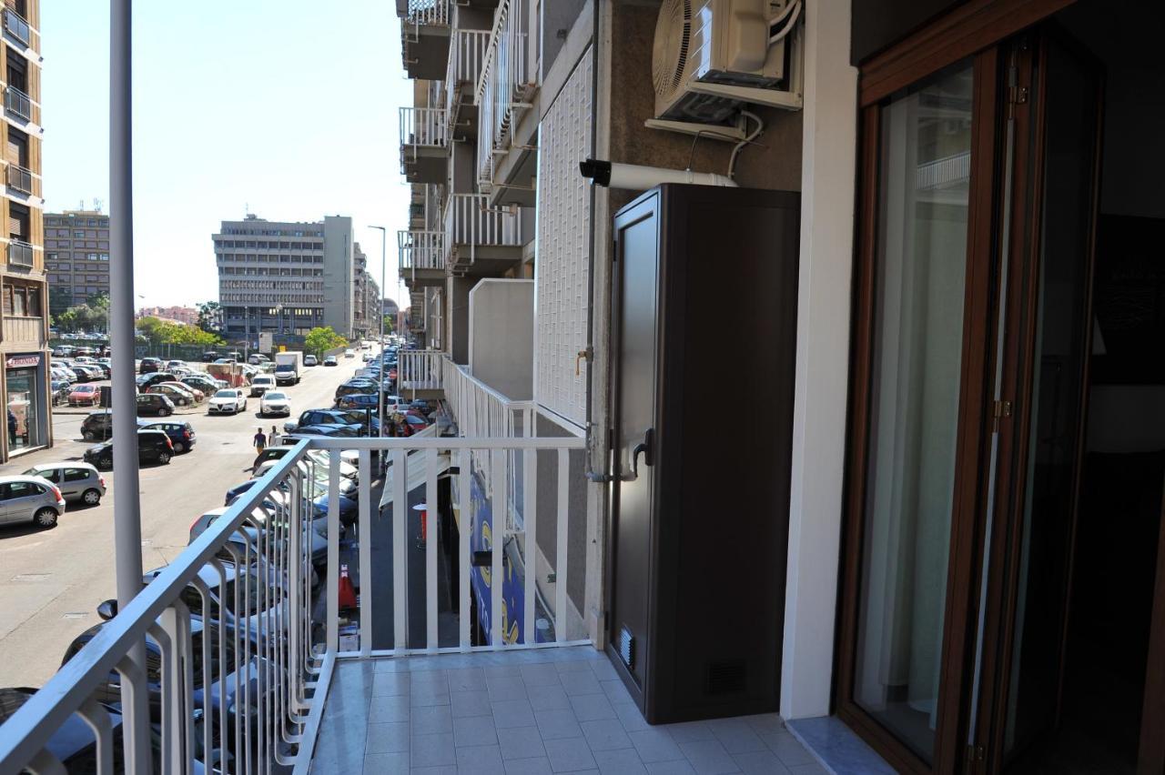 Home 22 Appartamento In Centro Storico - Катания Екстериор снимка