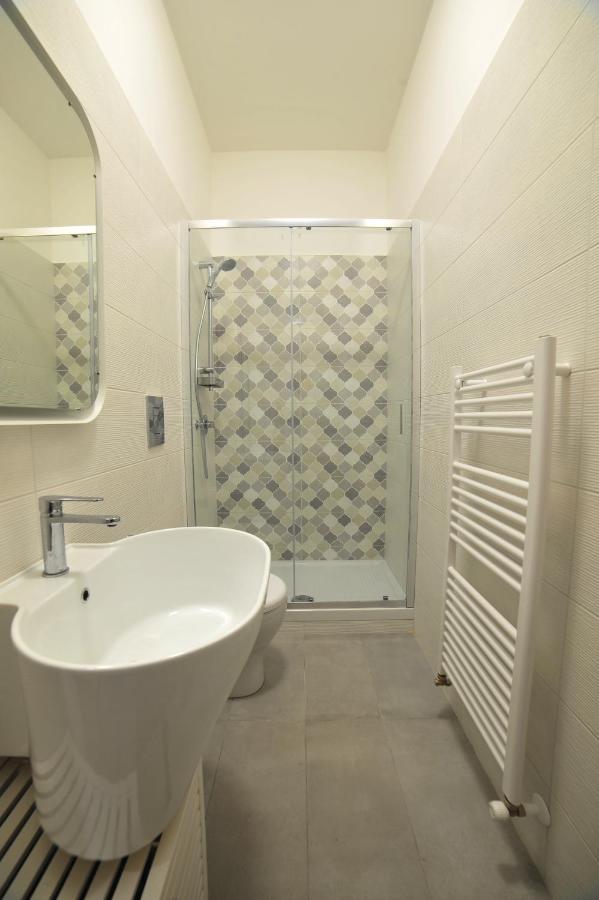 Home 22 Appartamento In Centro Storico - Катания Екстериор снимка