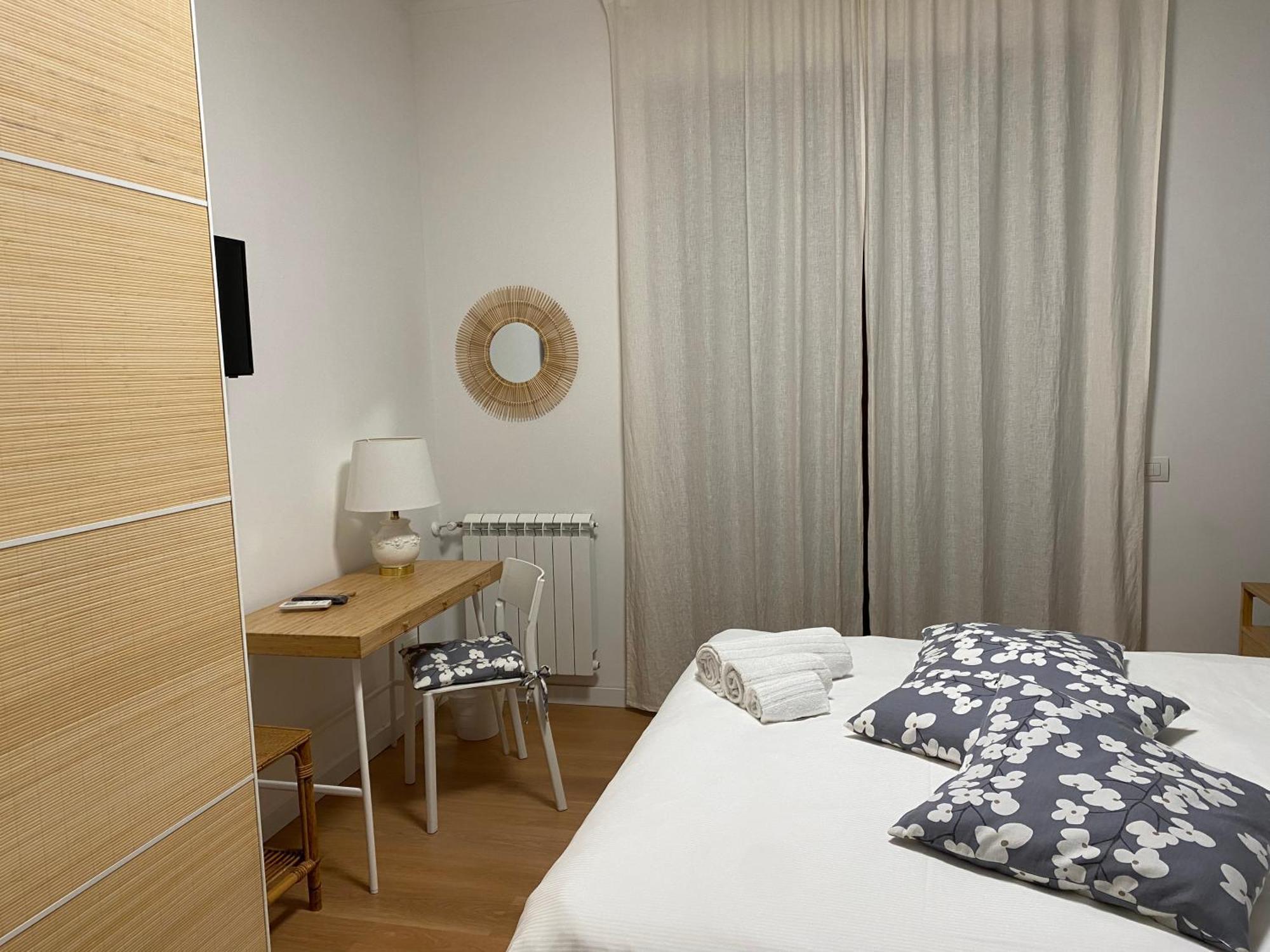 Home 22 Appartamento In Centro Storico - Катания Екстериор снимка
